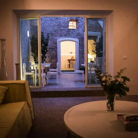 Le Contrade - Dimora Nel Borgo *