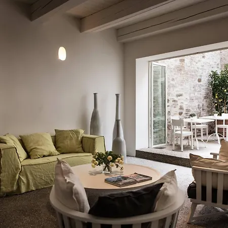 فيلة Le Contrade - Rifugio Nel Borgo Storico