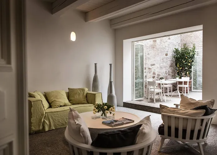 Villa Le Contrade - Rifugio Nel Borgo Storico